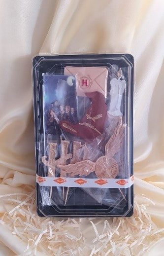 Dekoracja cukrowa, zestaw "Dziecięcy bohaterowie" autorstwa Harry'ego P