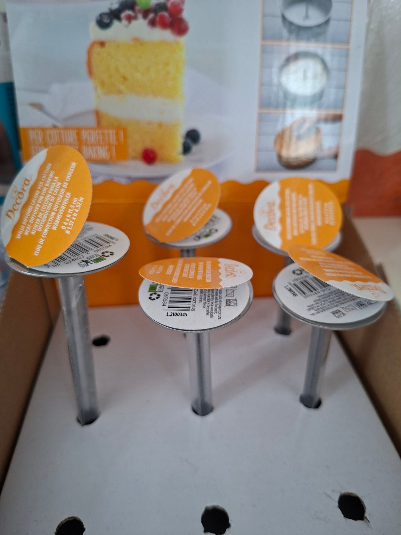 SWORZEŃ ROZPASZAJĄCY CIEPŁO